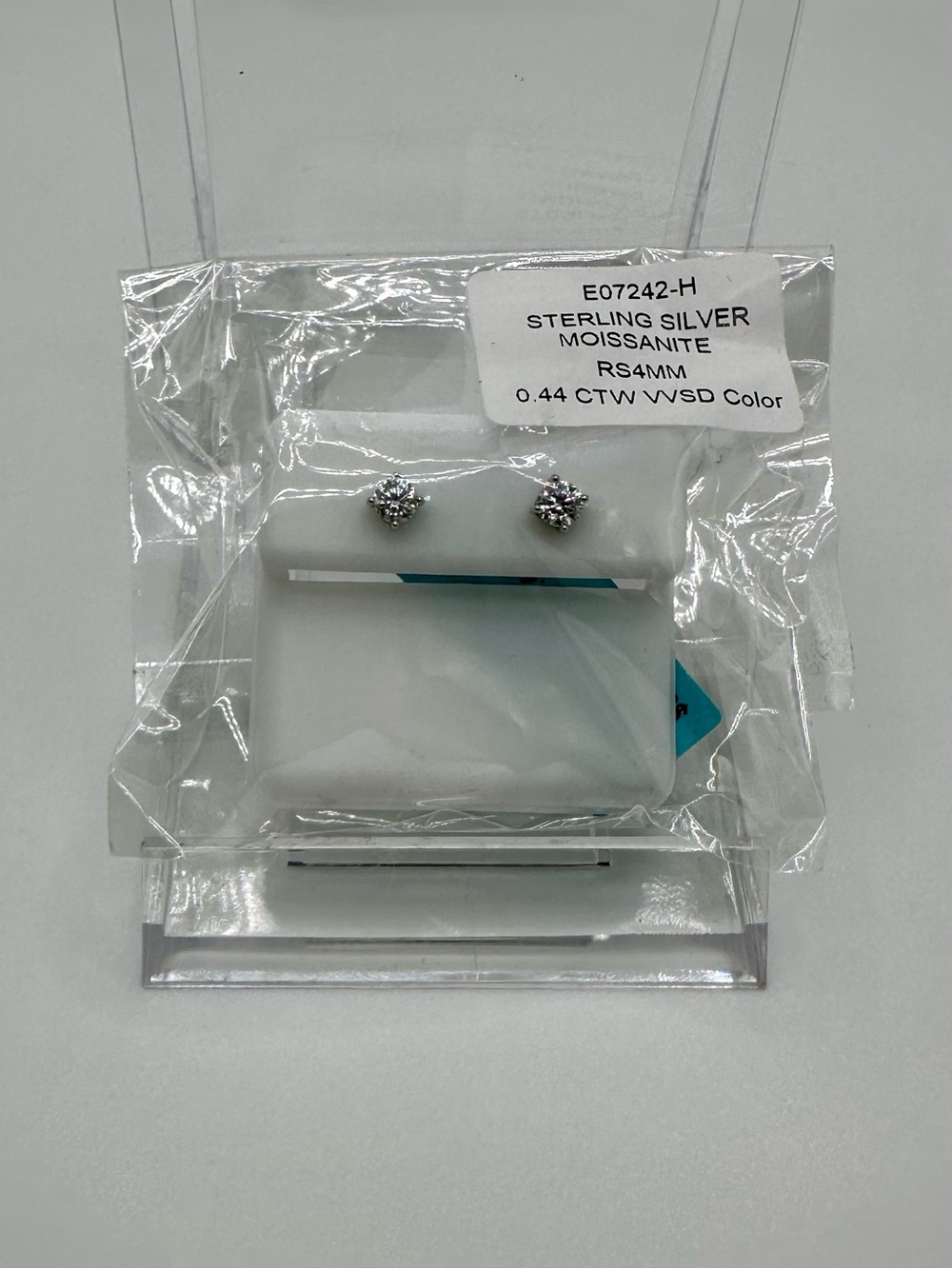 925 Sterling Silver 0.44ctw Carat VVSD Color Moissanite Screw Back Stud Earrings